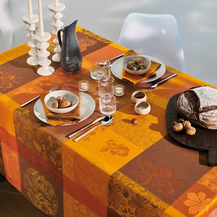 Mille Bois D'Automne Table Linens Collection