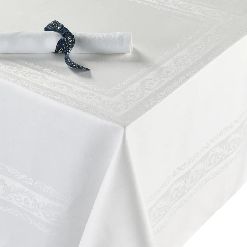 Irish Linen Double Damask Fine Scroll Table Linens