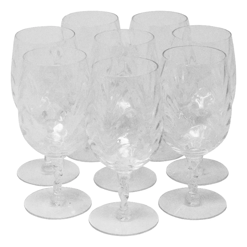 Draping Twisted Stem Wine Glasses