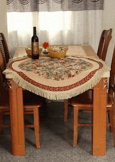 Tache Festive Red Yuletide Blooms Tablecloths