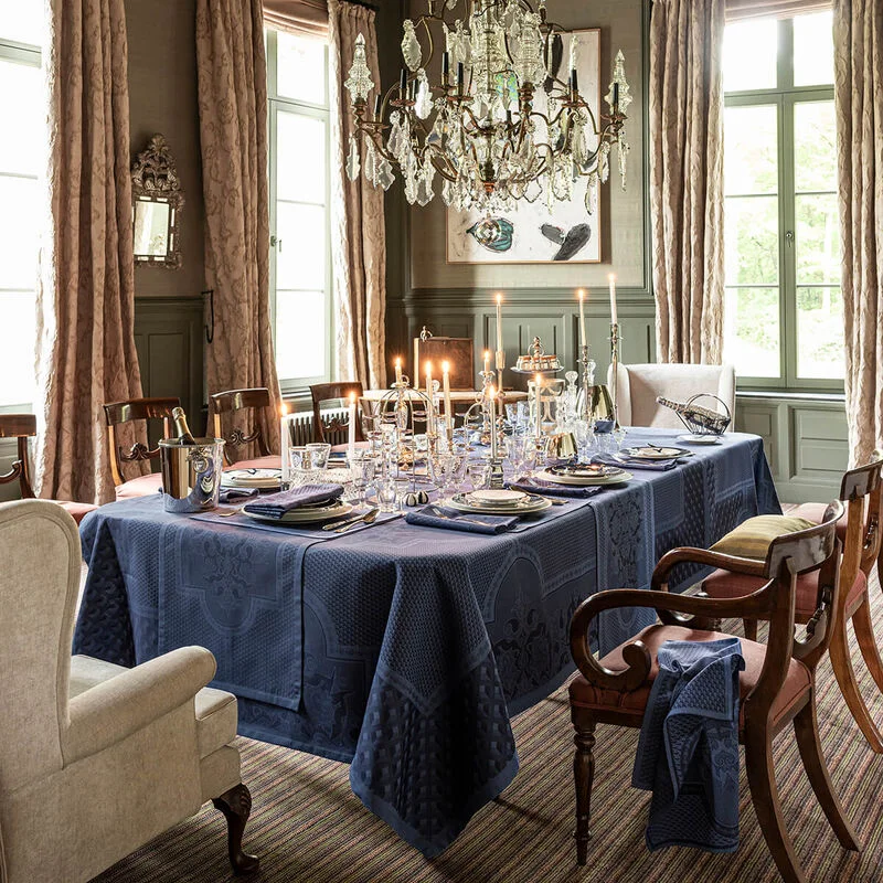 Palais Venitien Table Linens Collection