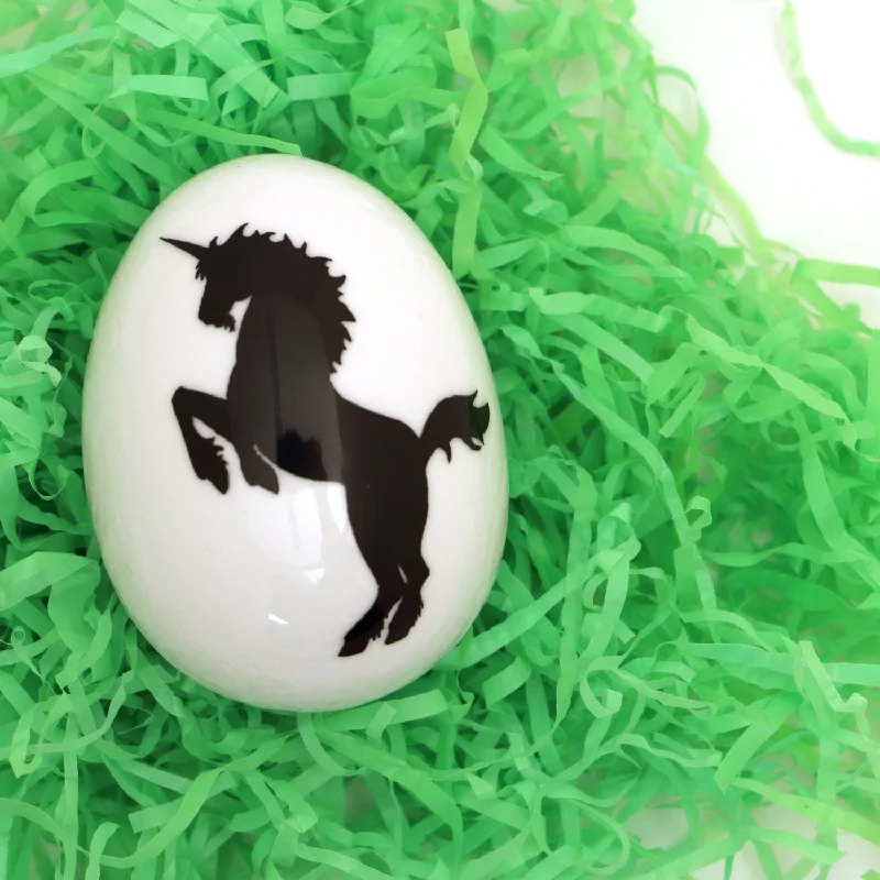 Porcelain Easter egg, Unicorn