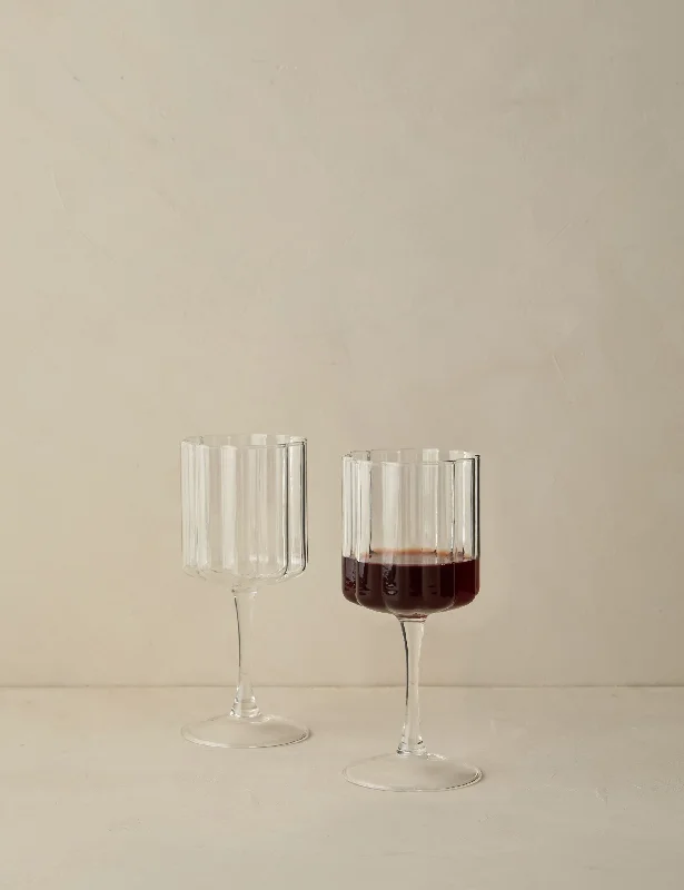 Wave Wine Glass (Set of 2) by FAZEEK